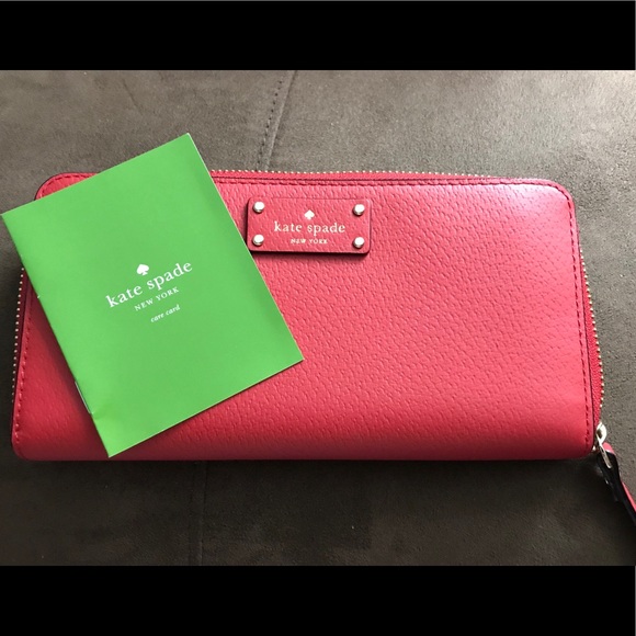 kate spade Handbags - NWT Kate Spade Wallet